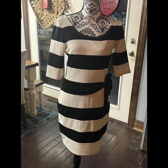 Sangria Striped and Belted Dress size 6 - Picture 1 of 5